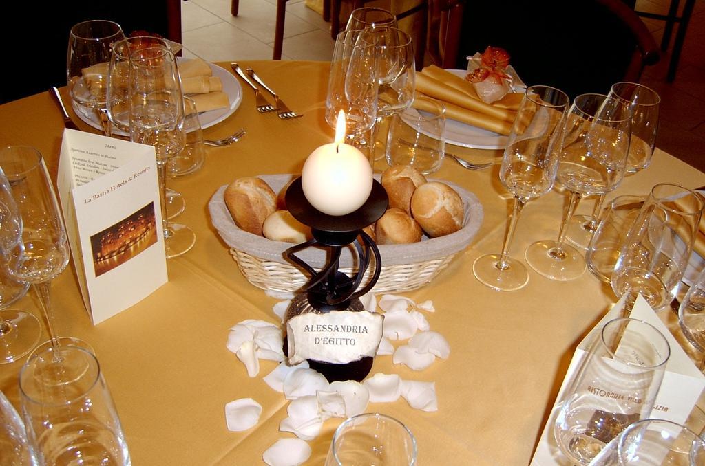 La Bastia Hotel & Resort Soriano nel Cimino Luaran gambar
