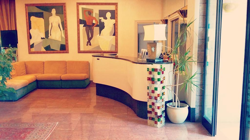 La Bastia Hotel & Resort Soriano nel Cimino Luaran gambar
