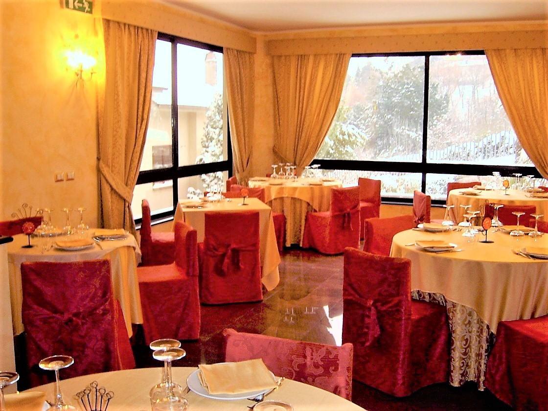 La Bastia Hotel & Resort Soriano nel Cimino Luaran gambar
